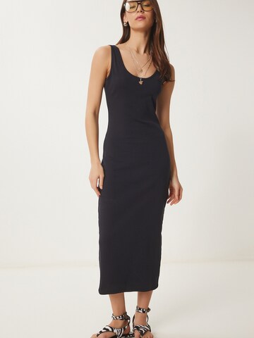 Happiness İstanbul Šaty - Čierna: predná strana