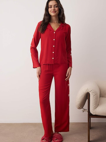 Pyjama Trendyol en rouge : devant
