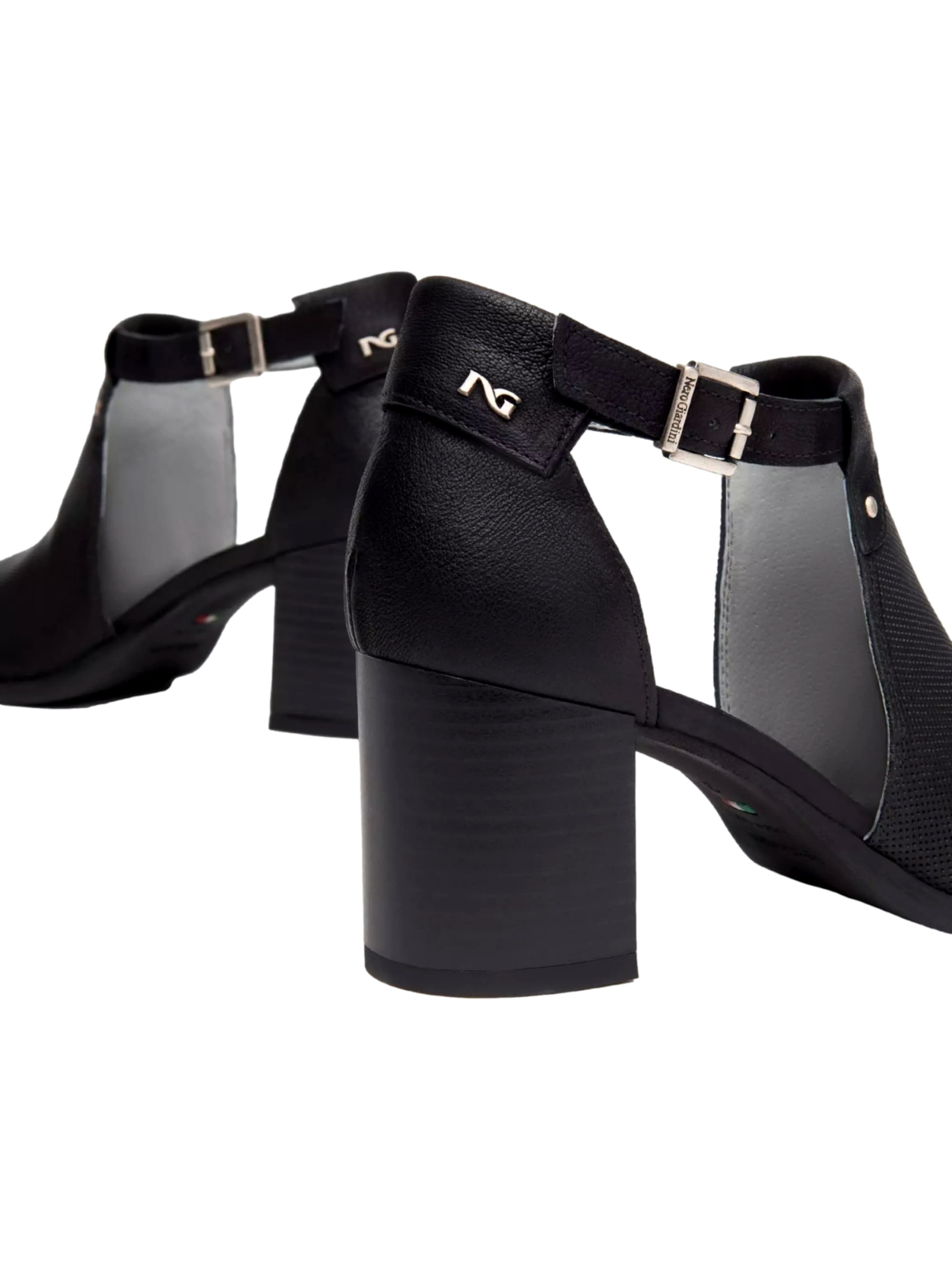 Nero Giardini Sandale in Schwarz