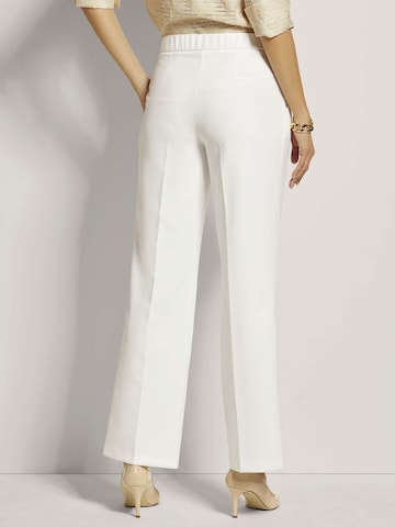 MADELEINE Loosefit Pantalon in Wit