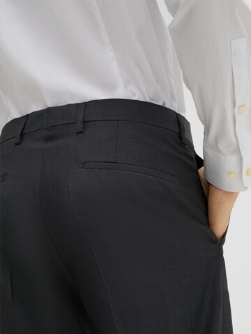 STRELLSON Regular Suit 'Rick-Jans 2.0' in Grey