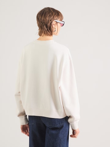 smėlio HUGO Megztinis be užsegimo 'Deroxina_8'