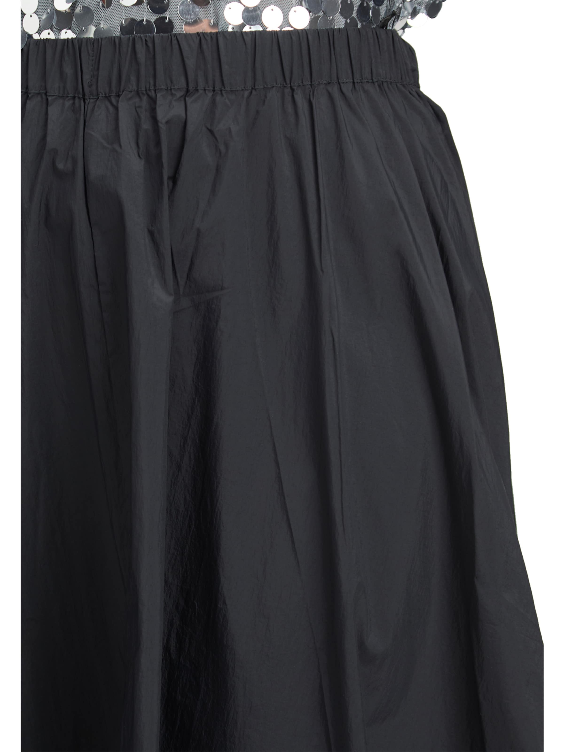 Cartoon Skirt in Black