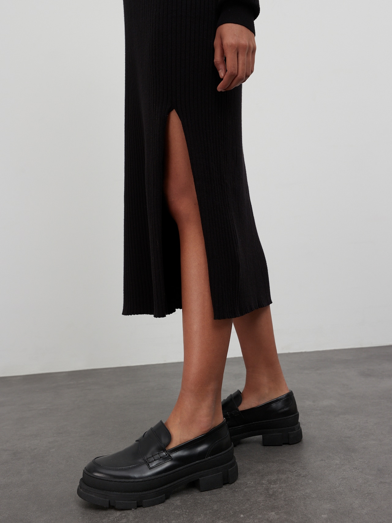 EDITED Produkte Kleid 'Resi' schwarz