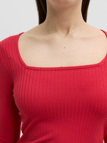 EDITED Shirt 'Valeria' in Rood