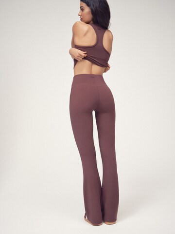 Osia Flared Leggings i brun