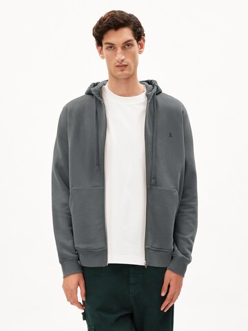 ARMEDANGELS Zip-Up Hoodie 'Saromian' in Grey