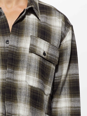 Young Poets Regular fit Button Up Shirt 'Niko' in Green