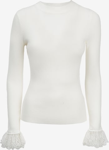 Influencer Neulepaita värissä valkoinen: etupuoli