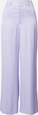 florence by mills exclusive for ABOUT YOU Loosefit Broek 'Spontaneity' in Lila: voorkant