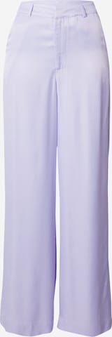 florence by mills exclusive for ABOUT YOU - Loosefit Calças 'Spontaneity' em roxo: frente