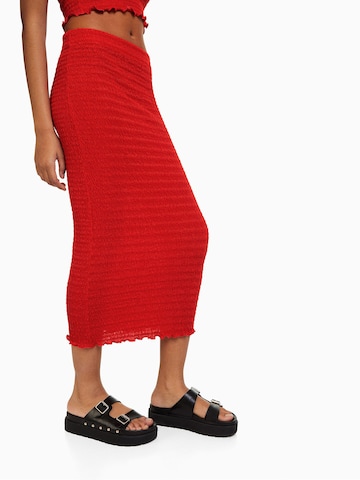 Bershka Spódnica w kolorze czerwony