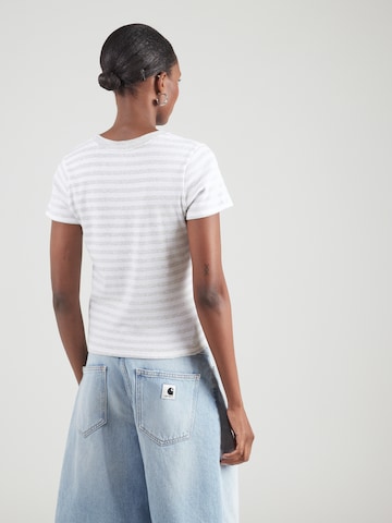 Tricou de la HOLLISTER pe alb