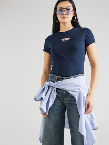 Tommy Jeans Curve Shirt 'ESSNTL' in Blauw: voorkant