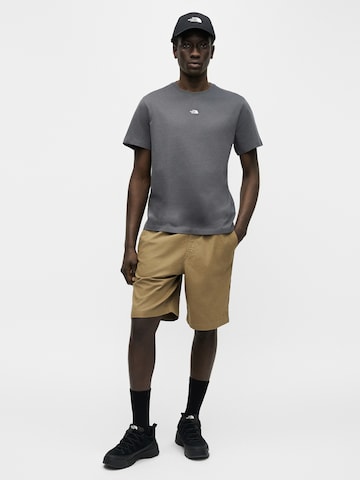 pilka THE NORTH FACE Marškinėliai 'ESSENTIAL'