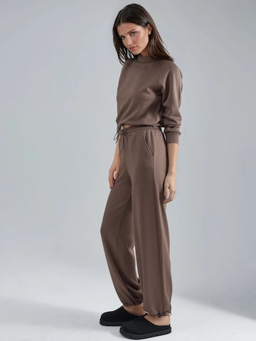 Tuta da jogging di Hiccup in marrone