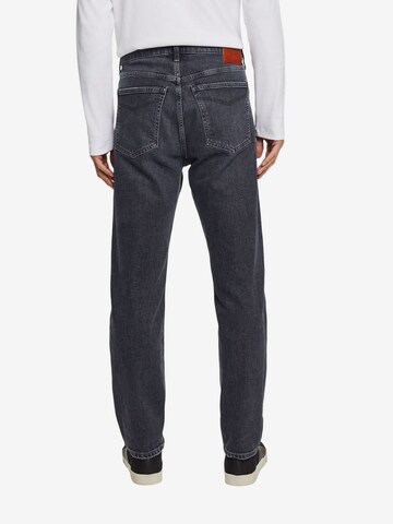 ESPRIT Tapered Jeans in Black