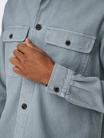 Comfort fit Camicia 'ONSOLIVER' di Only & Sons in blu