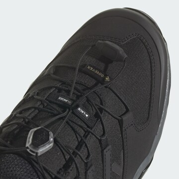 Chaussure basse 'Swift R2' ADIDAS TERREX en noir