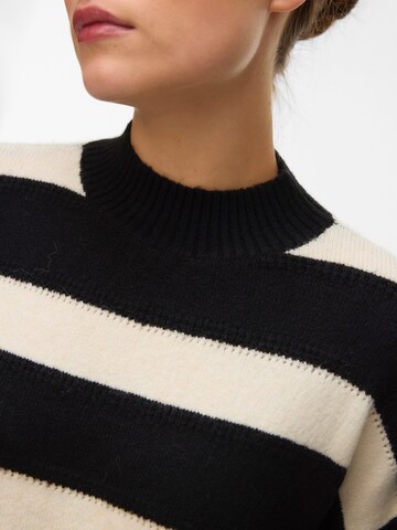 VERO MODA Sweter 'VMInez' w kolorze czarny