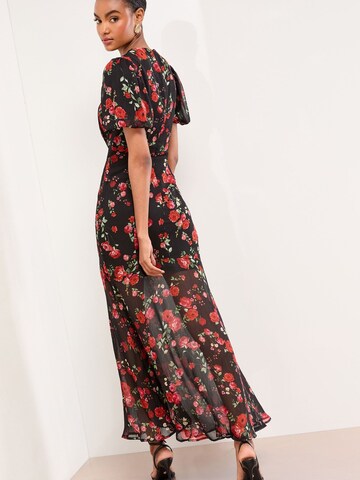 Lipsy Kleid in Schwarz