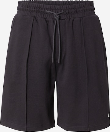 UNITED COLORS OF BENETTON Shorts in Schwarz: Vorderseite