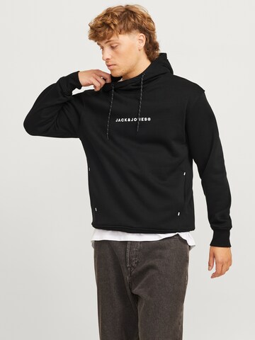 Sweat-shirt 'JJTree' JACK & JONES en noir : devant
