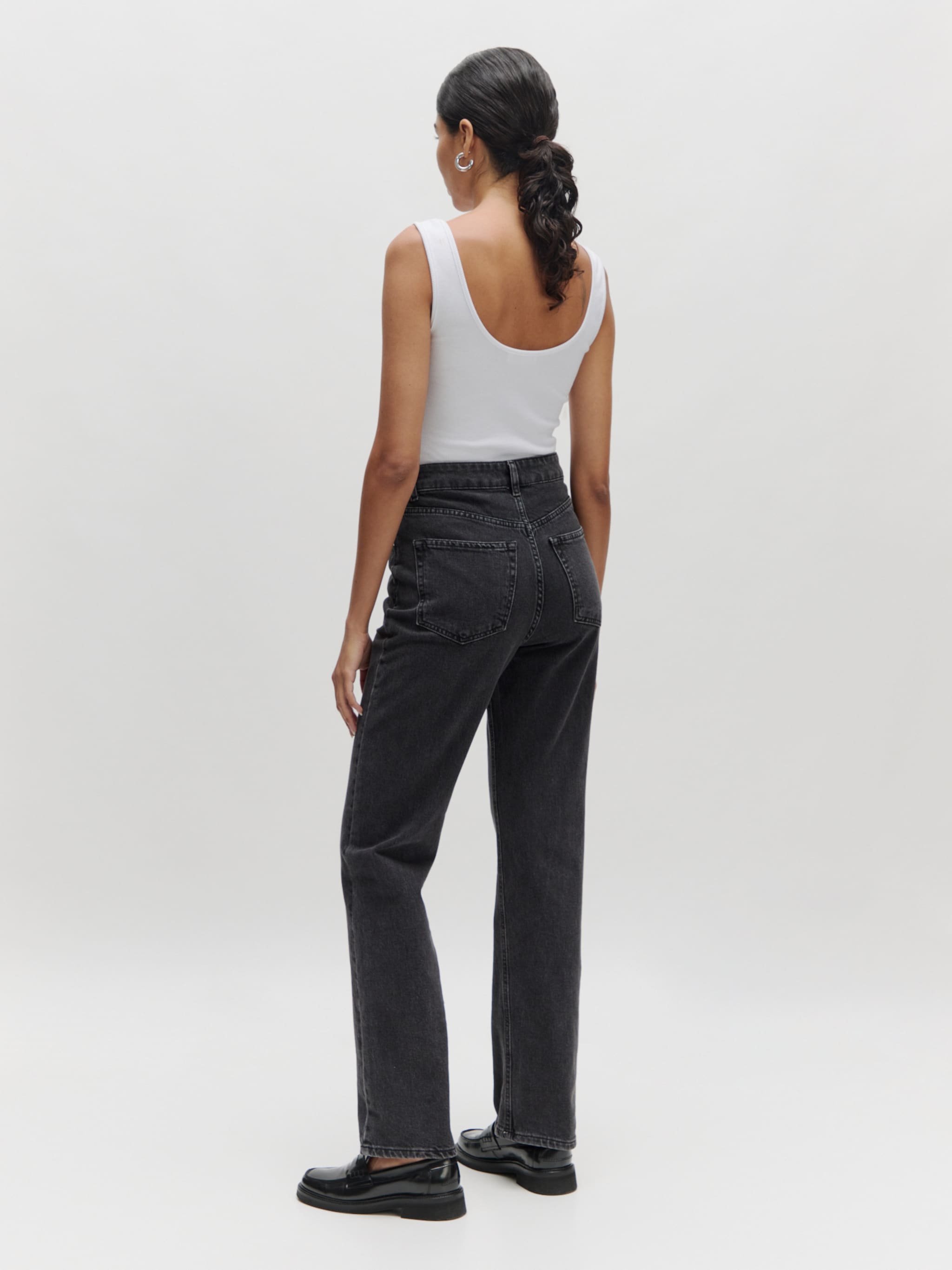 EDITED Produkte Jeans 'Xana' schwarz