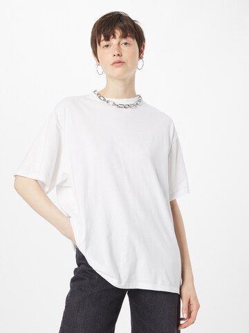 LEVI'S ® Тениска 'Graphic Short Stack Tee' в бяло: отпред