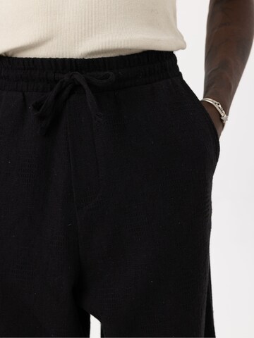 Loosefit Pantalon VAMOS CLO en noir