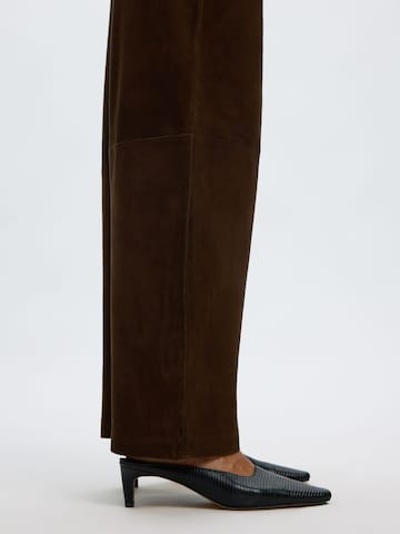SELECTED Vat Broek in Bruin