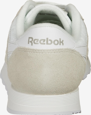 Reebok Rövid szárú sportcipők 'Classic' - fehér