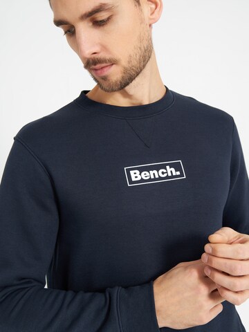 BENCH Sweatshirt 'Doyle 2' in Blau