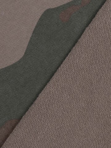 ENRAGE Baggy Hose 'CAMO' in Grün