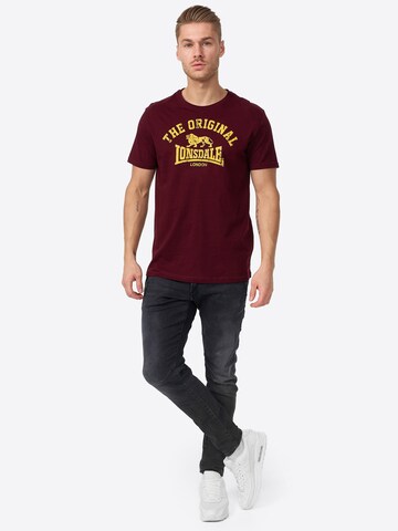 Maglietta di LONSDALE in rosso