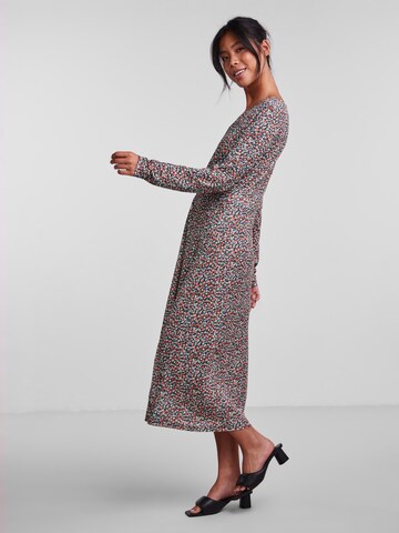 PIECES Kleid 'Appa' in Braun