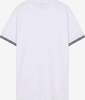 LTB Jeans - Camiseta 'LTB Jeans T-Shirt mit kontrastierenden Piqué-Details' en blanco: frente
