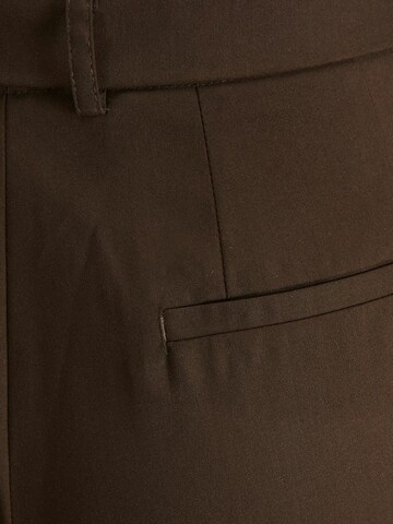 JJXX Regular Pleat-Front Pants 'Chloe' in Brown