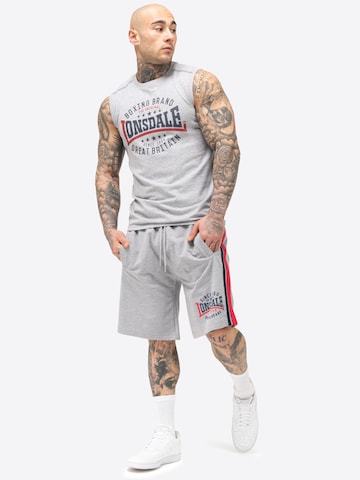 LONSDALE Regular Панталон 'Sandown' в сиво
