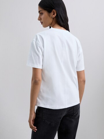 Scalpers T-shirt i vit