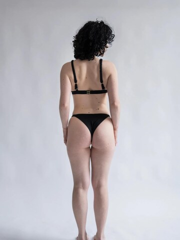 ZUBEK - Triángulo Sujetador ''Merino Wool'' en negro
