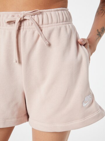 Nike Sportswear - regular Pantalón 'Club Fleece' en rosa