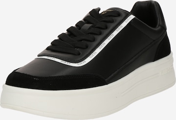 GUESS Platform trainers 'Winno 3' in Black: front