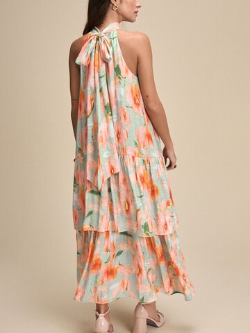 Robe Next en orange