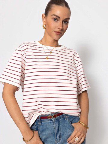 SASSYCLASSY Shirt‌‌‌‌‌‌‌‌ in Weiß