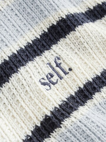 self. Hjemmedragt i blå