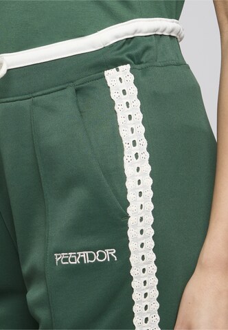 Regular Pantalon 'Tihany' Pegador en vert