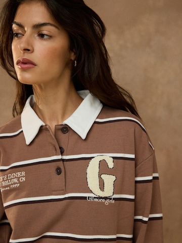 Next - Camiseta en marrón