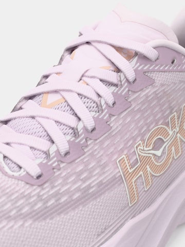 Sneaker de alergat 'MACH 7' de la HOKA pe mov
