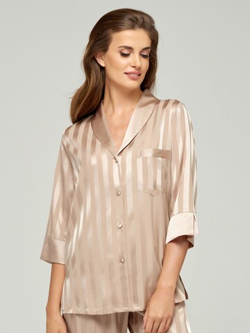 Chemise de nuit Marc & André en beige : devant